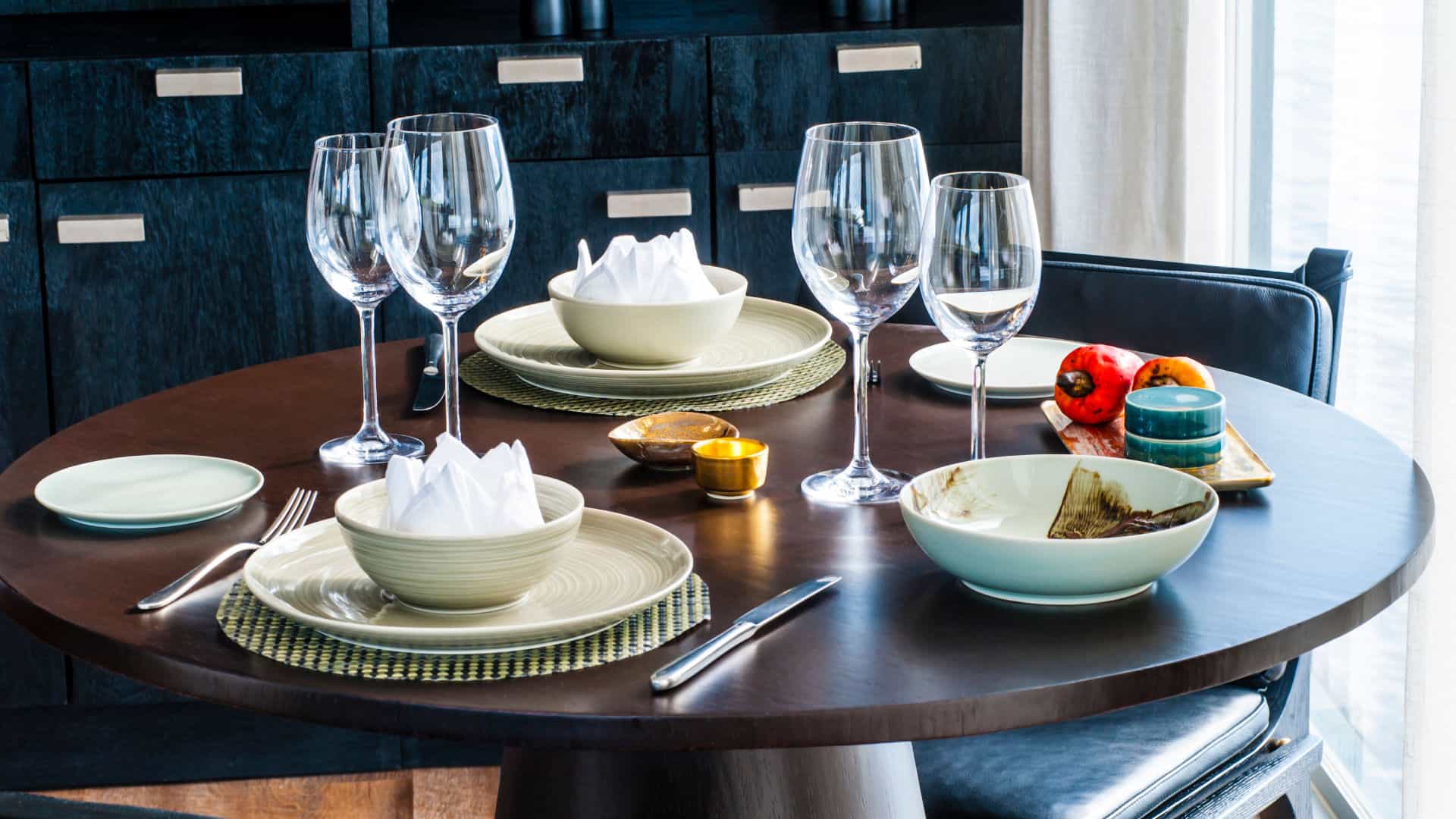 dining set up.jpg