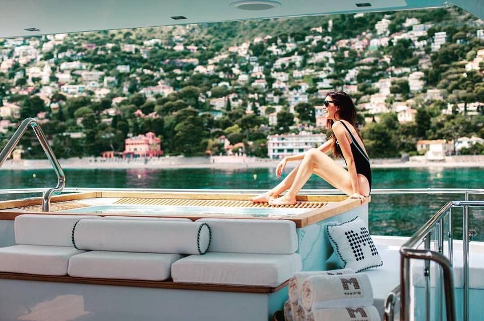 jacuzzi pool.jpg