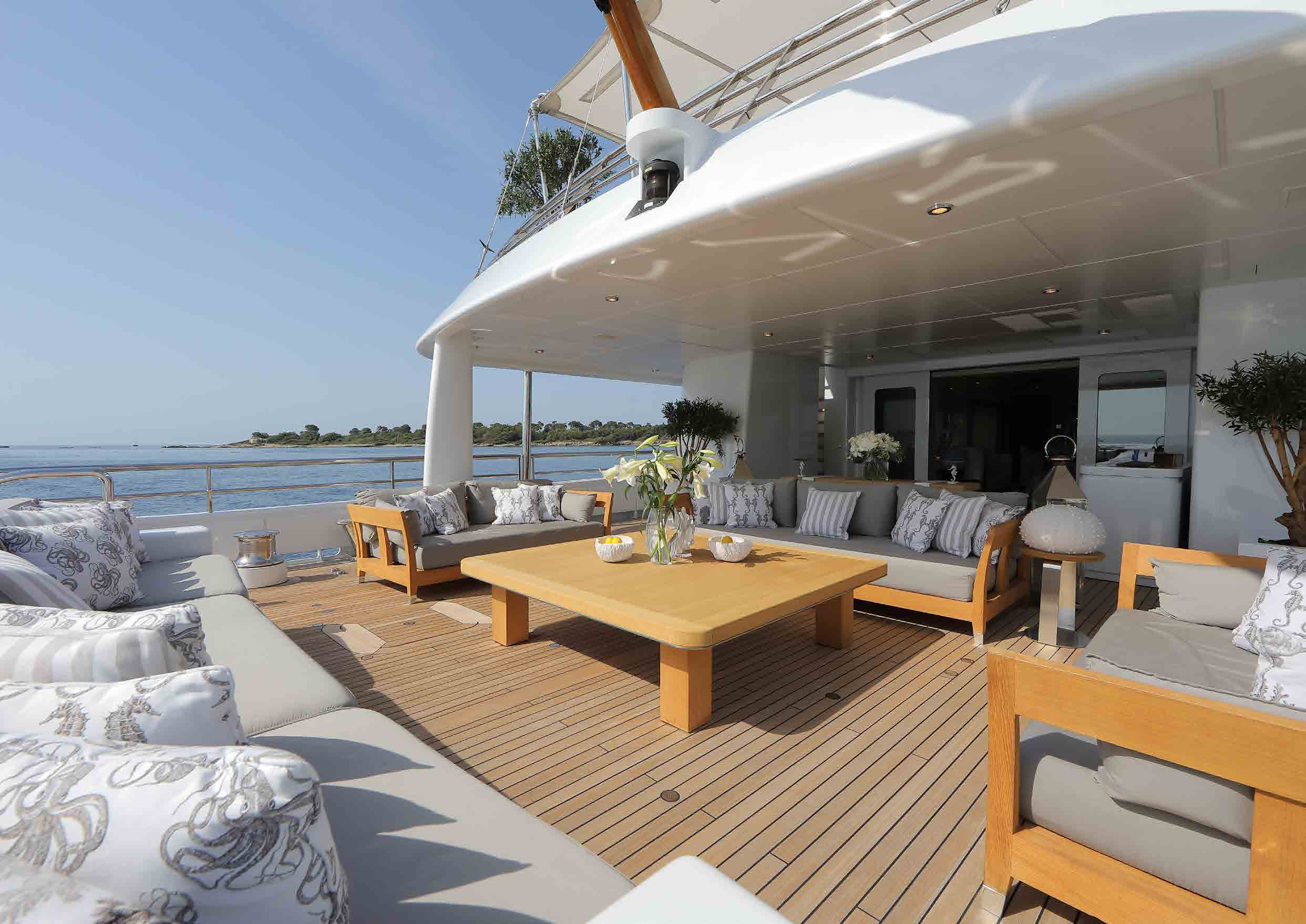 main deck aft.png