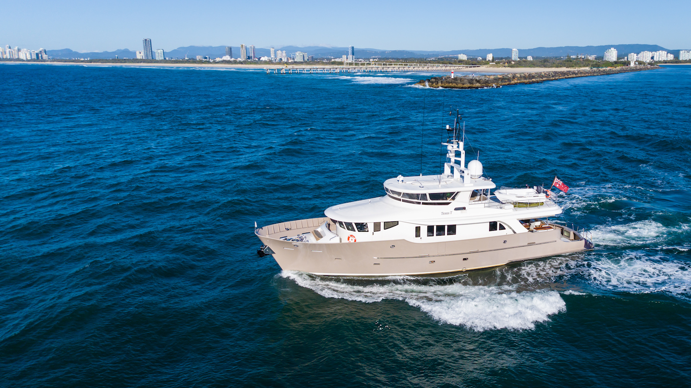 motor yacht SIMBA.jpg
