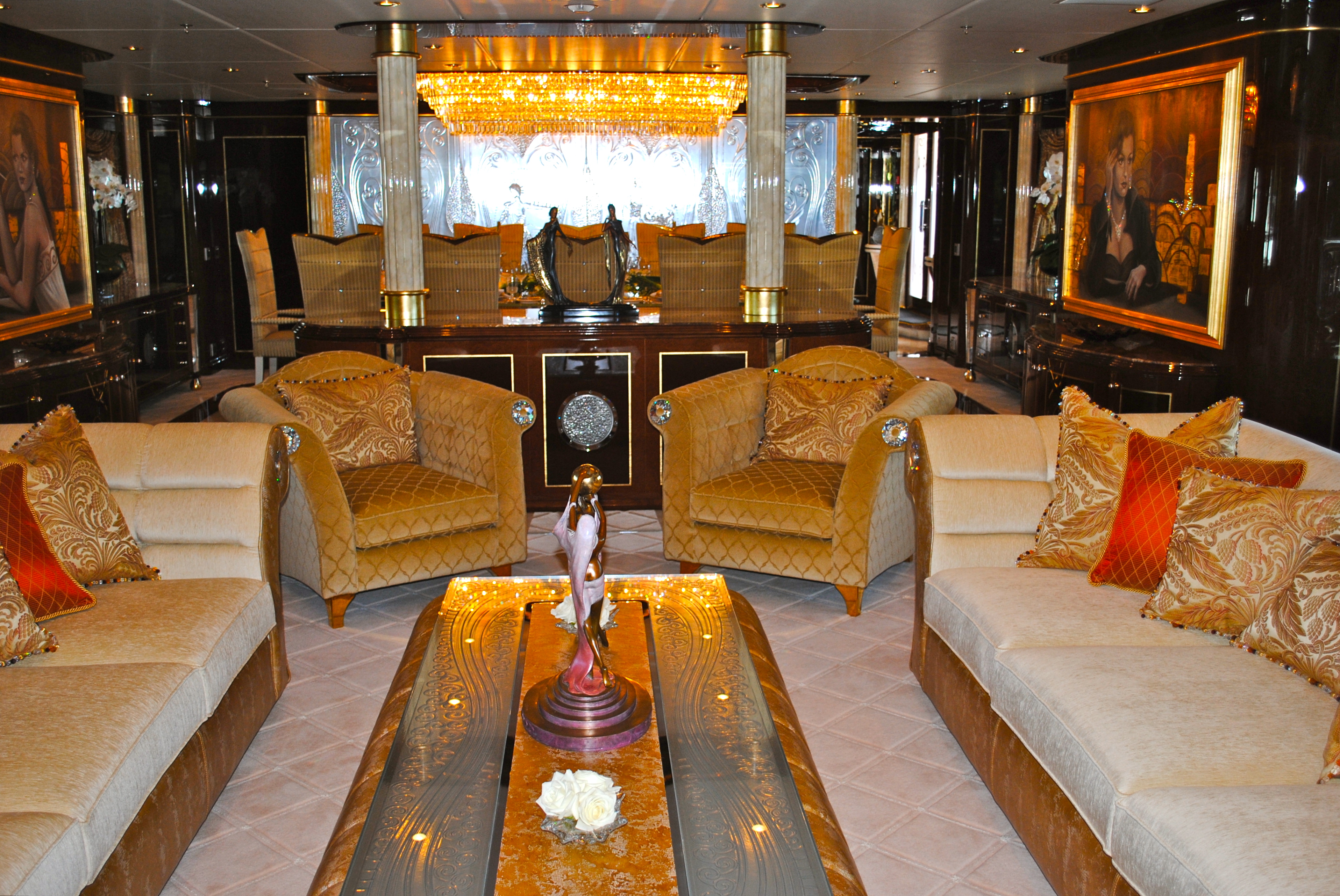 saloon table and seating.jpg