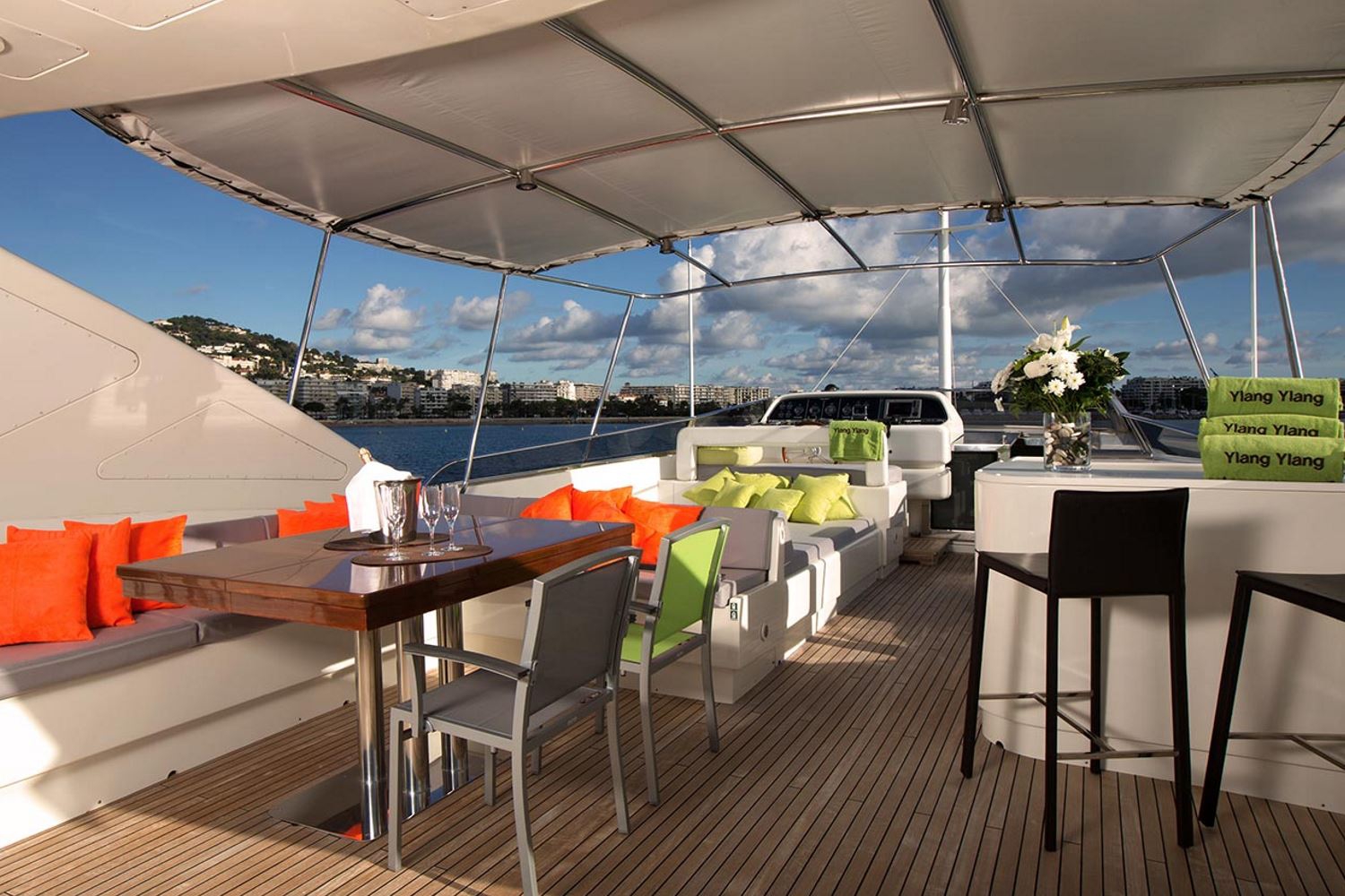 yacht YLANG YLANG by Falcon flybridge.jpg