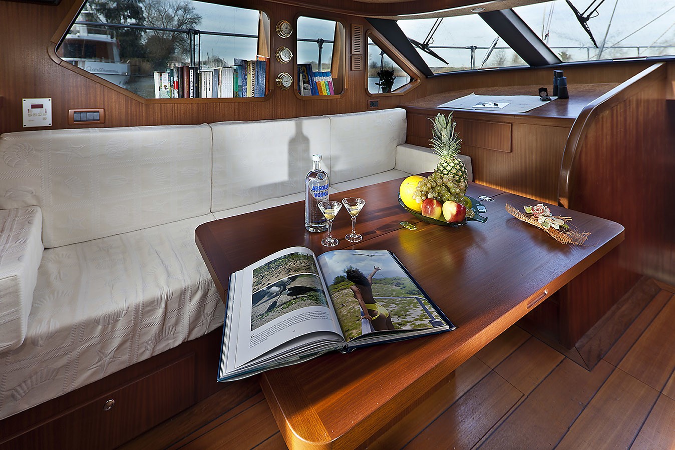 [20m-Yacht-MYOSOTIS]-7443-112.jpg