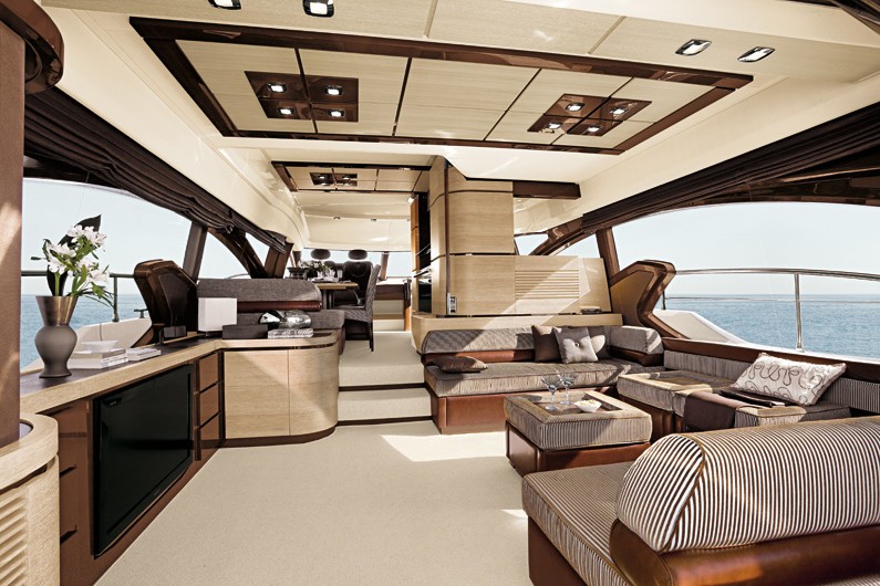[21m-Yacht-MARSHMELLOWS]-7776-78.jpg