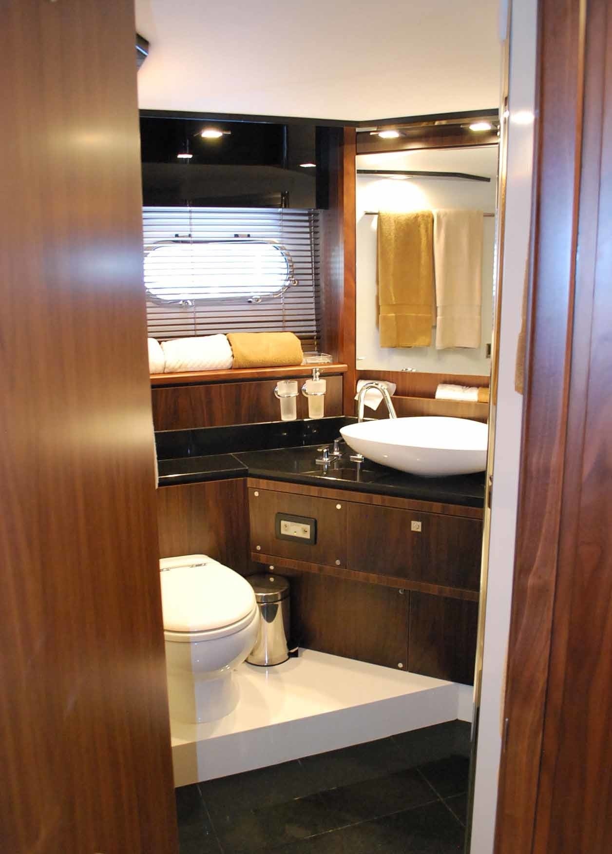 [22m-Yacht-EAGLE-II]-7919-129.jpg
