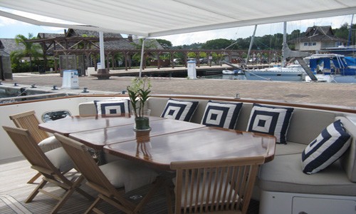 [23m-Yacht-BEYOND-CAPRICORN]-7077-81.jpg