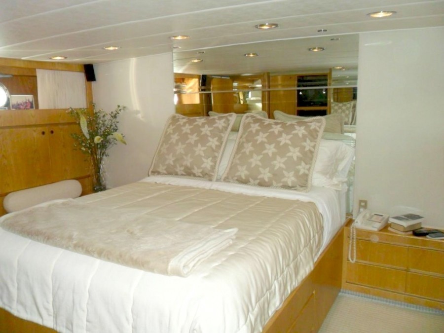 [23m-Yacht-ZIA]-7962-157.jpg