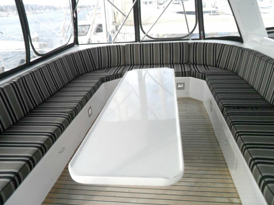 [23m-Yacht-ZIA]-7962-82.jpg