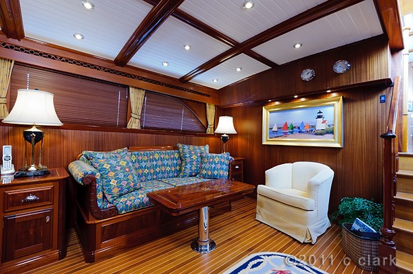 [25m-Yacht-EXCELLENCE]-7996-110.jpg