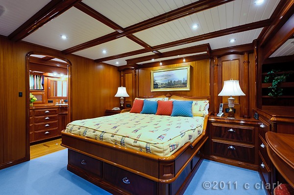 [25m-Yacht-EXCELLENCE]-7996-174.jpg