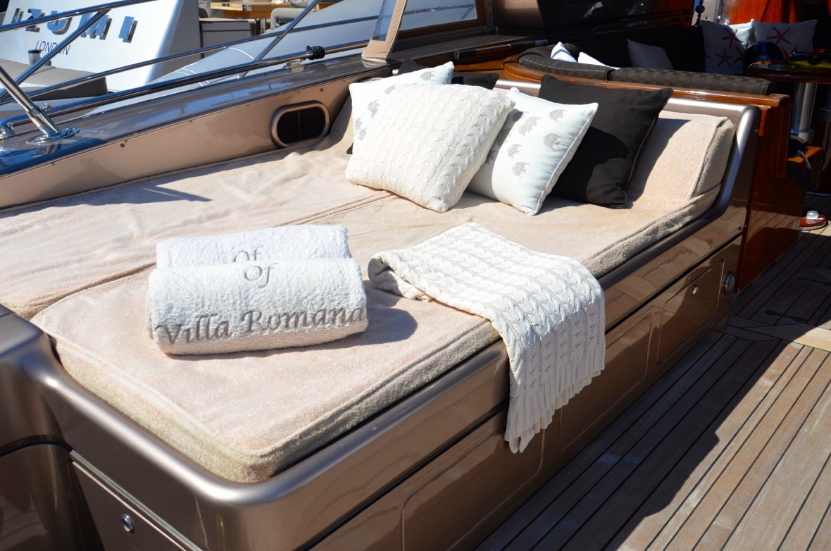 [25m-Yacht-OF-VILLA-ROMANA]-7771-16.jpg