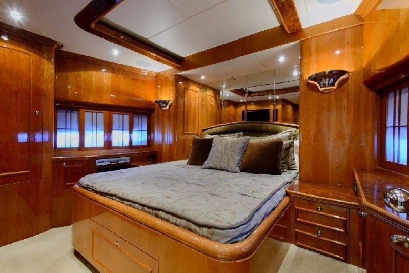 [25m-Yacht-PRIMETIME]-7732-105.jpg