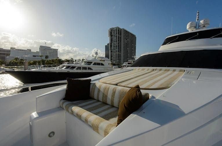[25m-Yacht-PRIMETIME]-7732-110.jpg