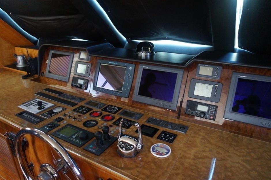 [25m-Yacht-PRIMETIME]-7732-17.jpg