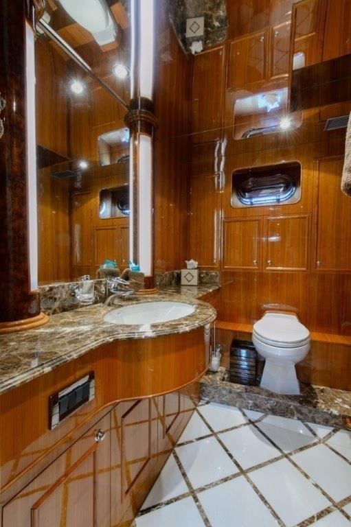 [25m-Yacht-PRIMETIME]-7732-183.jpg