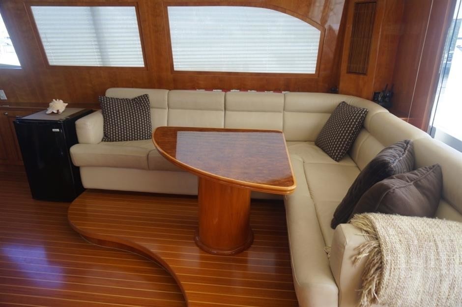[25m-Yacht-PRIMETIME]-7732-213.jpg