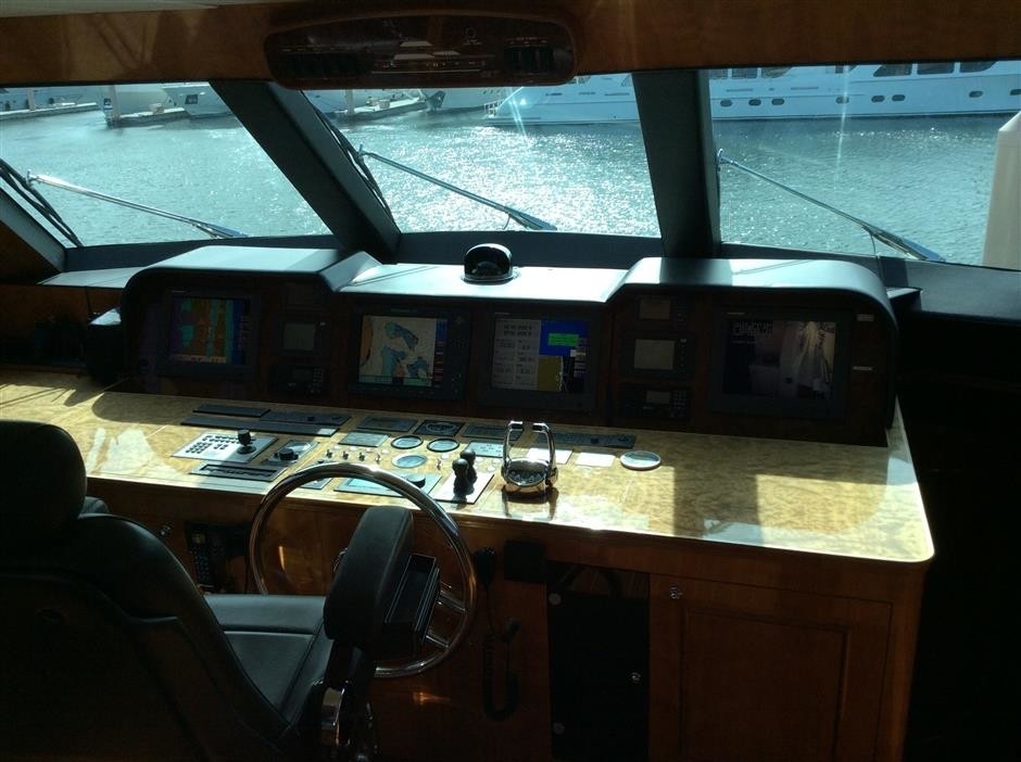 [25m-Yacht-PRIMETIME]-7732-64.jpg