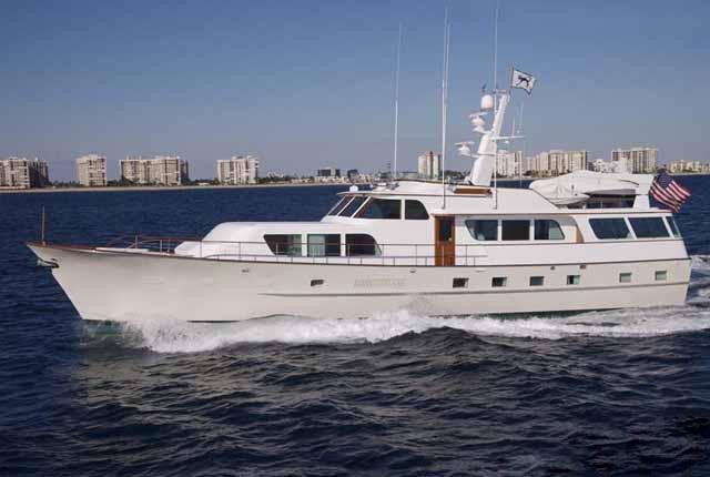 [25m-Yacht-PYEWACKET]-7896-10.jpg