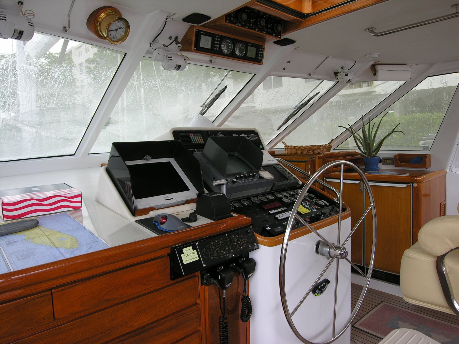 [26m-Yacht-SEA-ANGEL]-7971-17.jpg