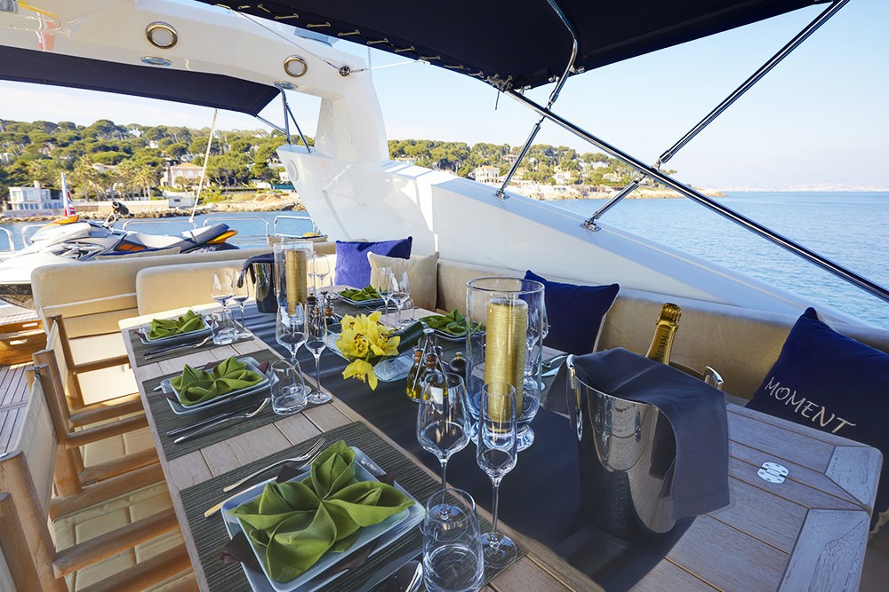 [28m-Yacht-LIVE-THE-MOMENT]-7844-163.jpg