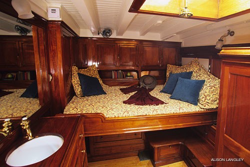 [28m-Yacht-SINCERITY]-7169-157.jpg
