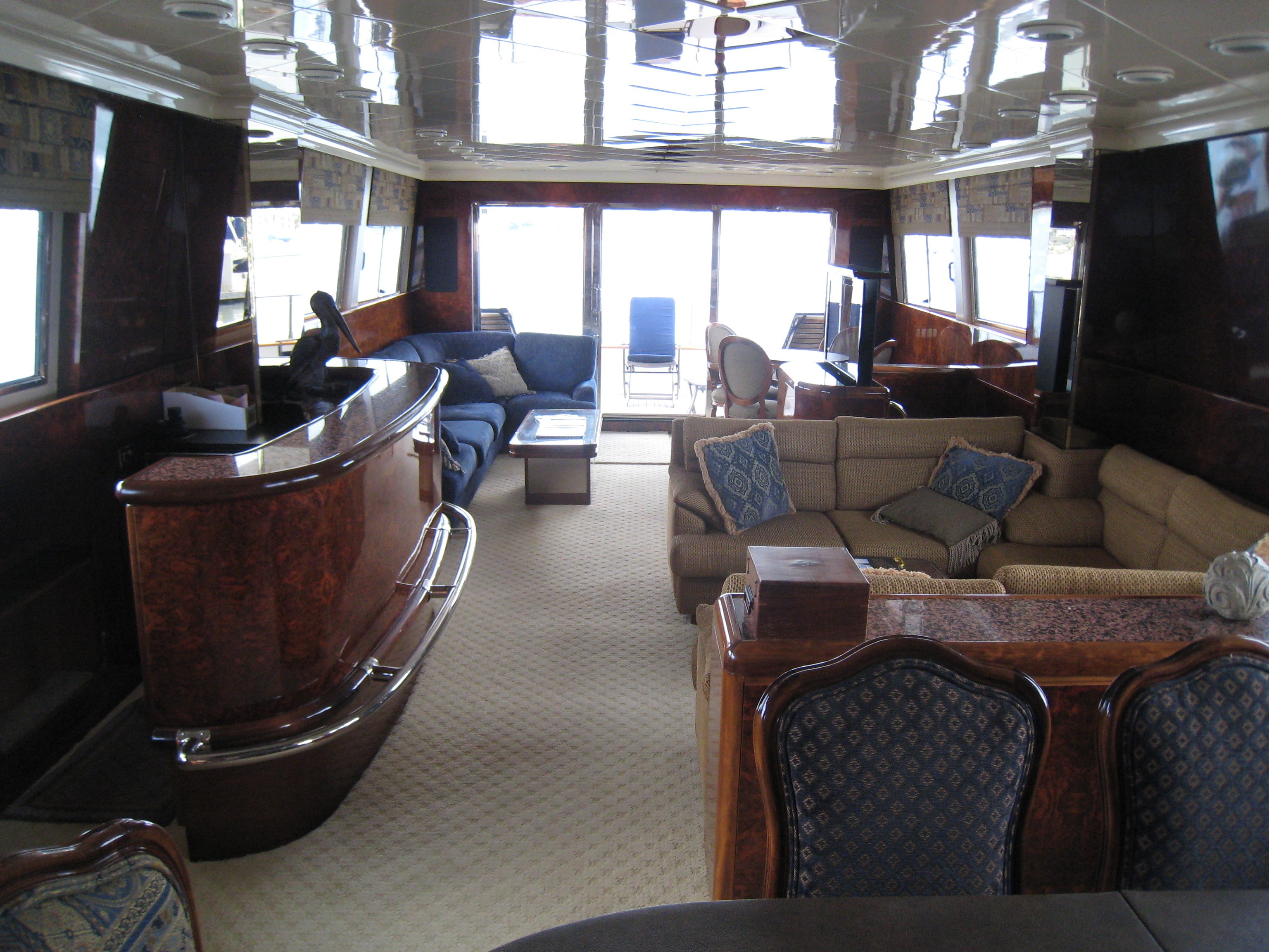 [30m-Yacht-MERCEDES]-7965-20.jpg