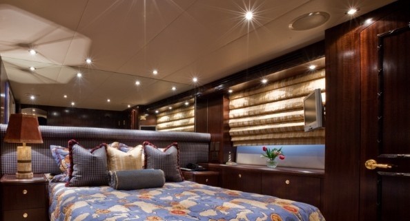 [30m-Yacht-SUNDAY-MONEY]-7590-32.jpg