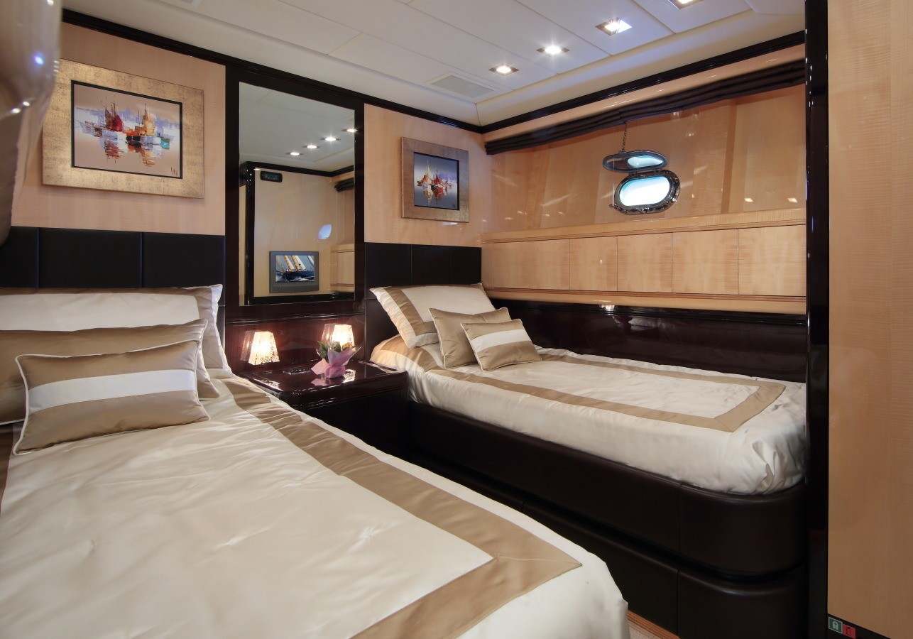 [31m-Yacht-VERA]-7197-156.jpg