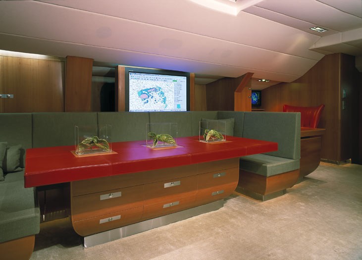 [34m-Yacht-SILVERTIP]-7811-103.jpg