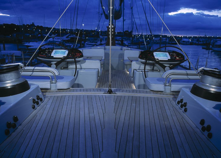 [34m-Yacht-SILVERTIP]-7811-79.jpg