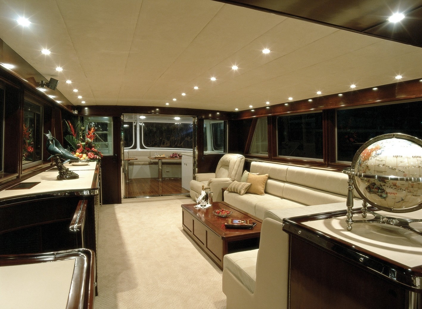 [35m-Yacht-EMERALD-LADY]-7786-130.jpg