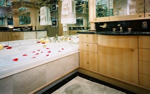 [35m-Yacht-HARMONY]-773-103.jpg