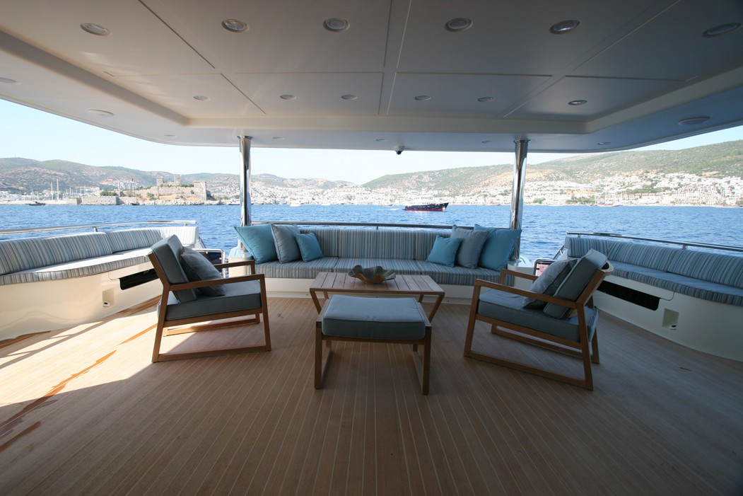 [35m-Yacht-MAMPAMPM]-7213-172.jpg