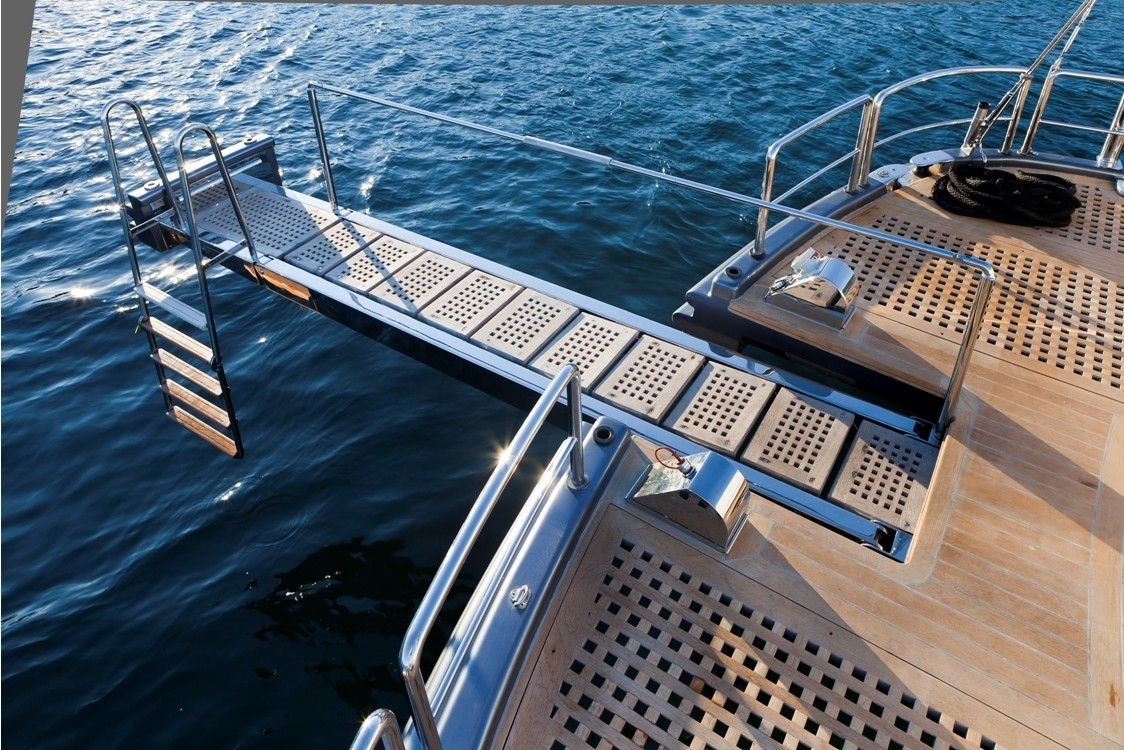 [36m-Yacht-MERLIN]-7280-23.jpg