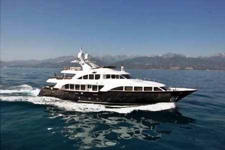 [37m-Yacht-AFRICAN-QUEEN]-7205-116.jpg