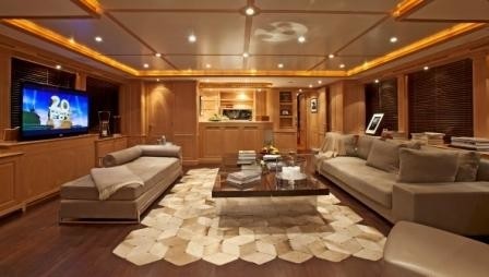 [37m-Yacht-AFRICAN-QUEEN]-7205-55.jpg