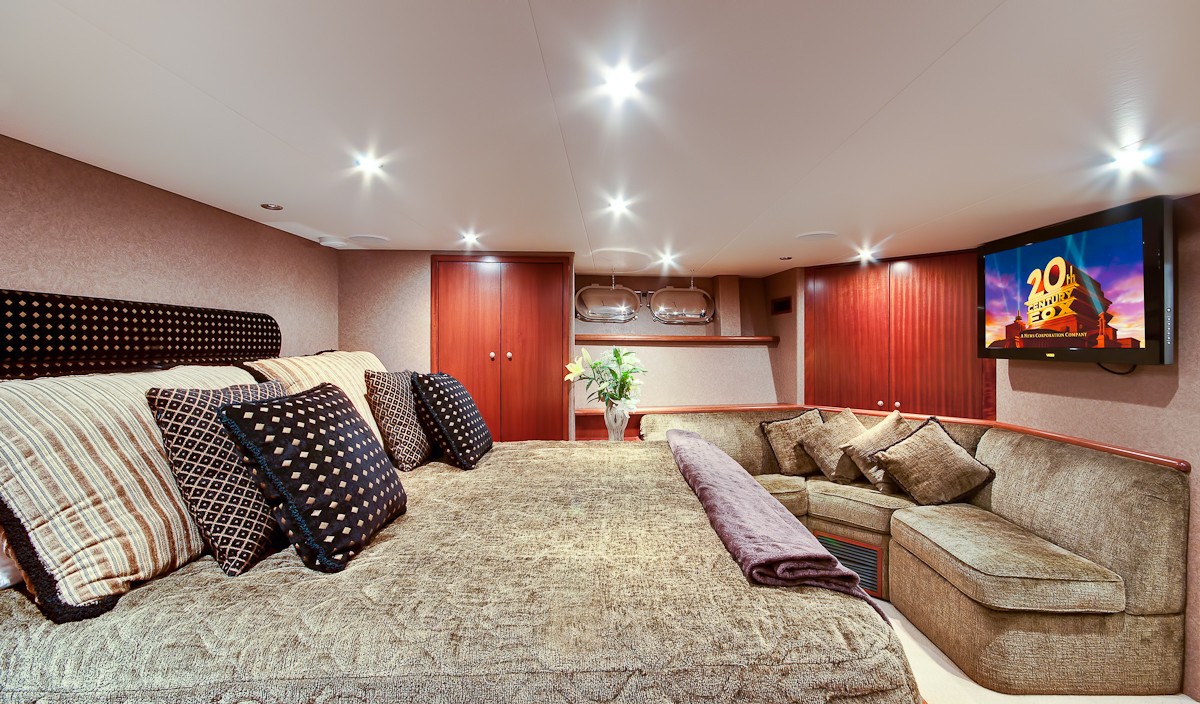 [37m-Yacht-ANDIAMO]-7447-26.jpg