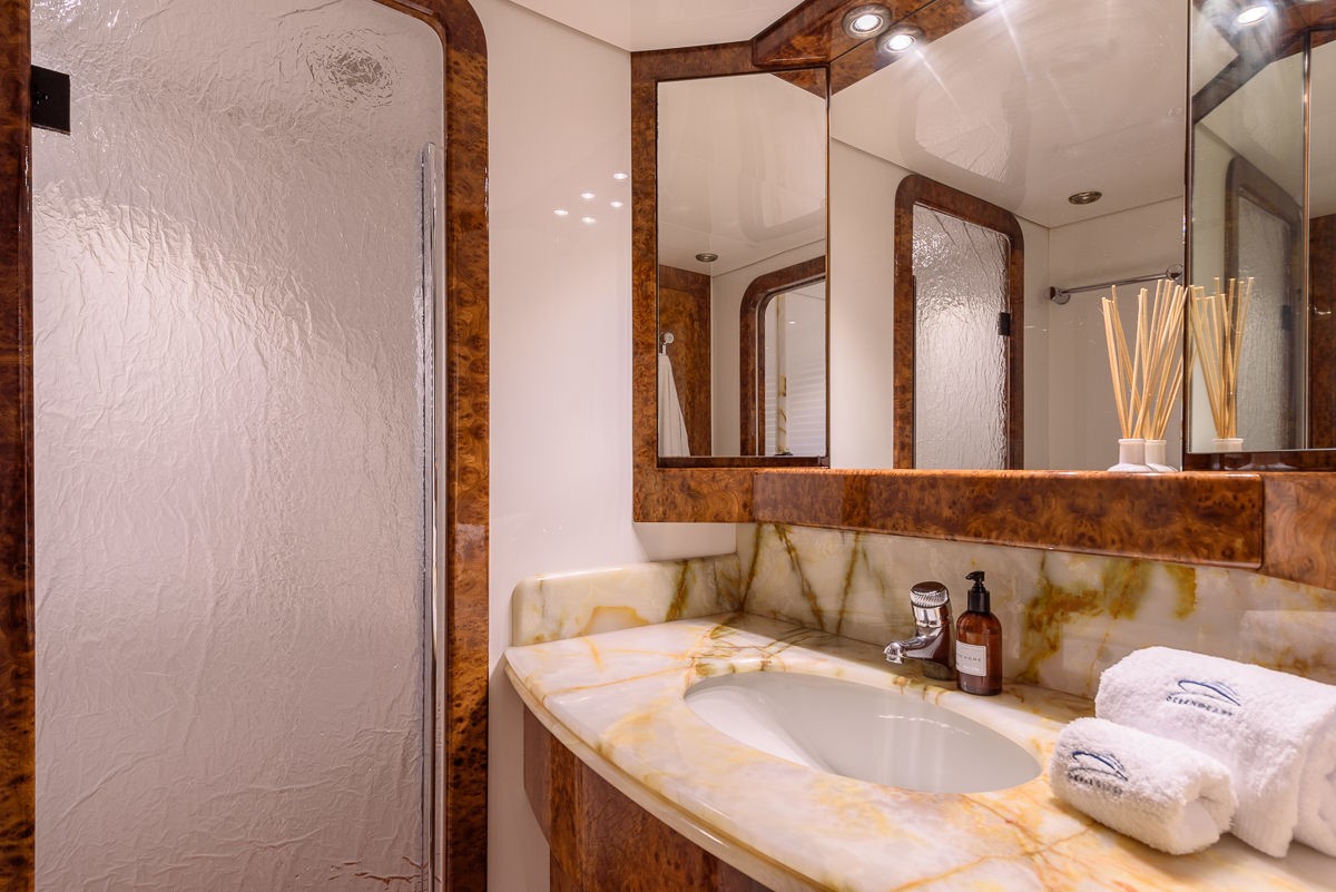 [38m-Yacht-OCEAN-GLASS]-7977-206.jpg