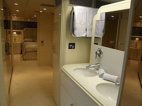 [40m-Yacht-LADY-ARRAYA]-7244-174.jpg