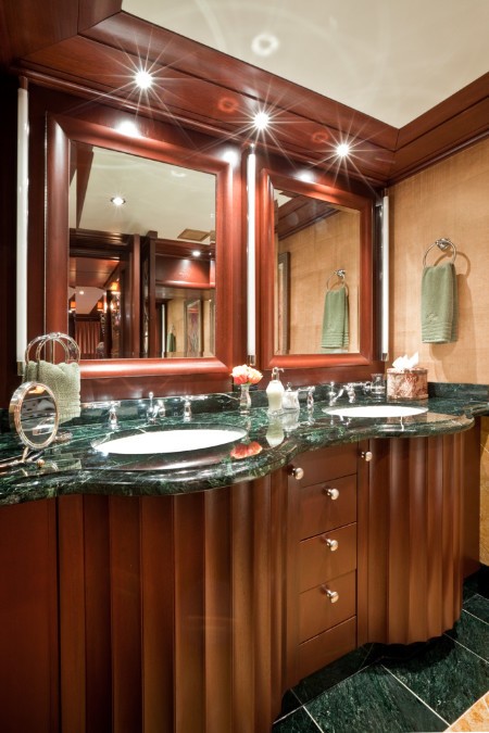 [41m-Yacht-LAGNIAPPE]-7689-167.jpg