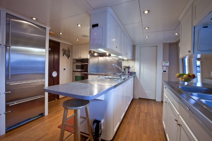 [41m-Yacht-LAGNIAPPE]-7689-208.jpg