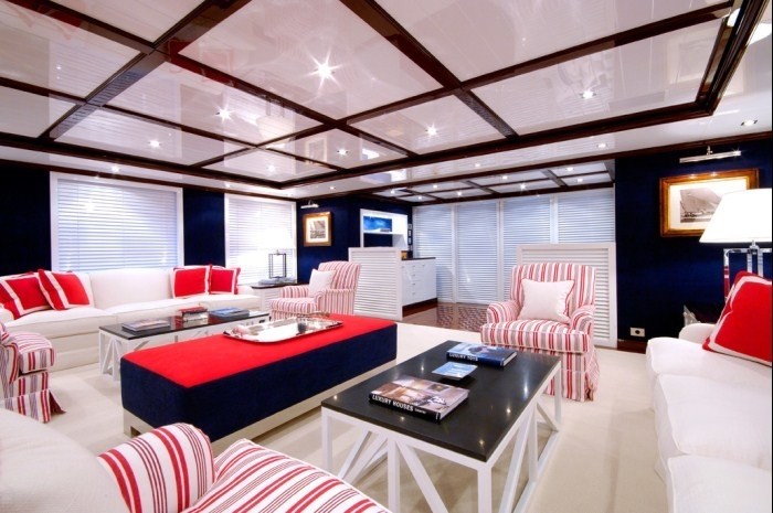 [42m-Yacht-OXYGEN]-7042-157.jpg