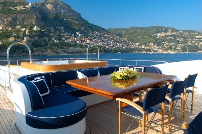 [42m-Yacht-OXYGEN]-7042-82.jpg