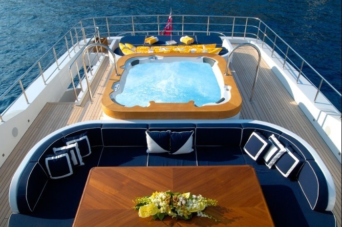 [42m-Yacht-OXYGEN]-7042-89.jpg