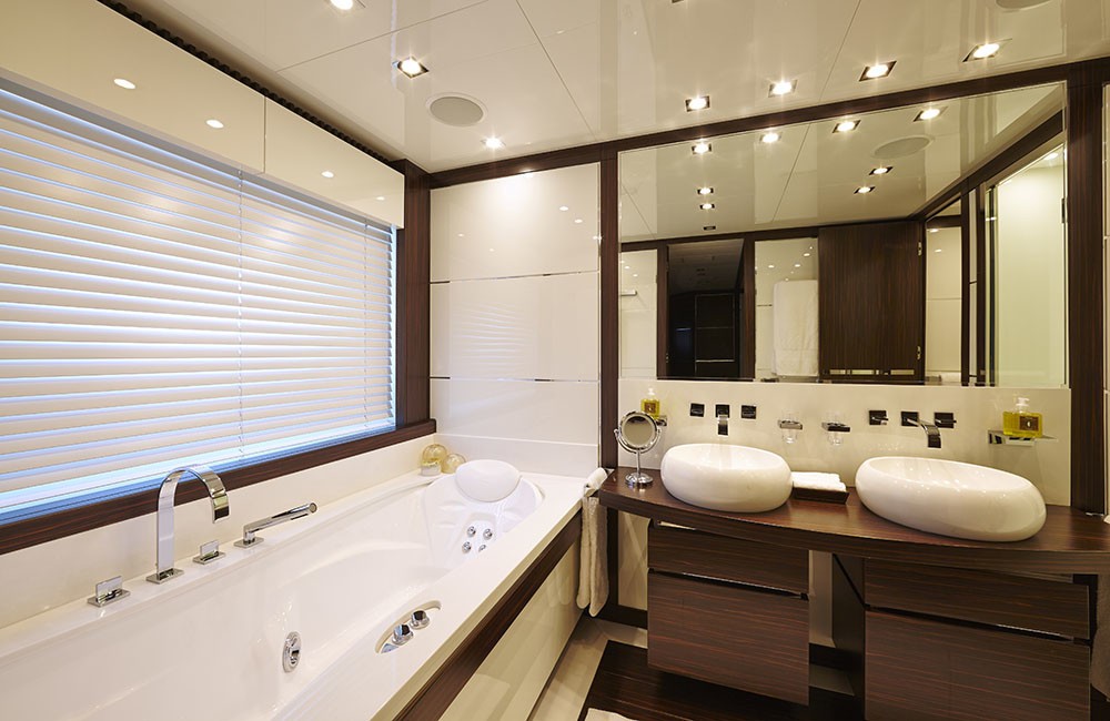 [43m-Yacht-ANTELOPE-III]-7245-134.jpg