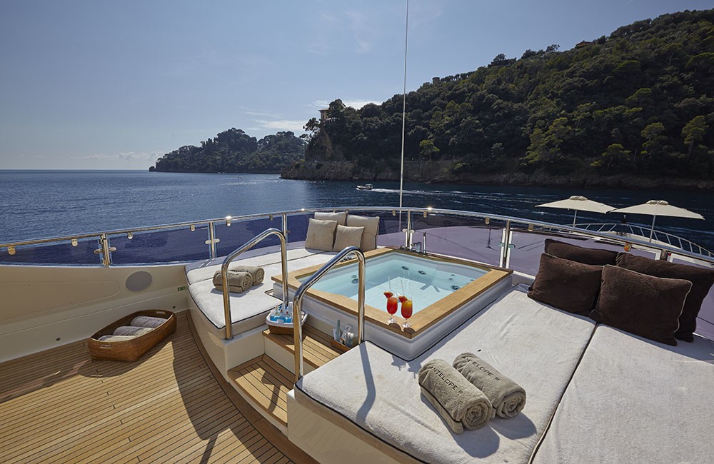 [43m-Yacht-ANTELOPE-III]-7245-82.jpg