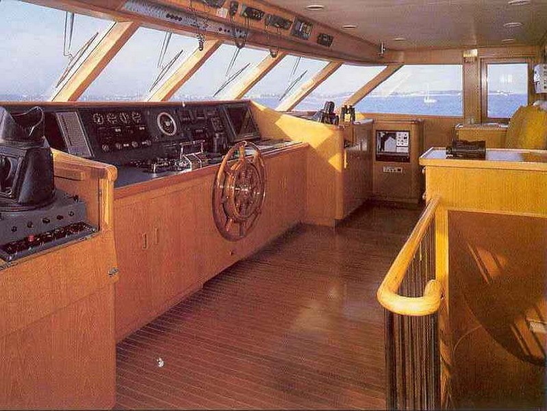 [45m-Yacht-LADY-ROSE]-7026-128.jpg