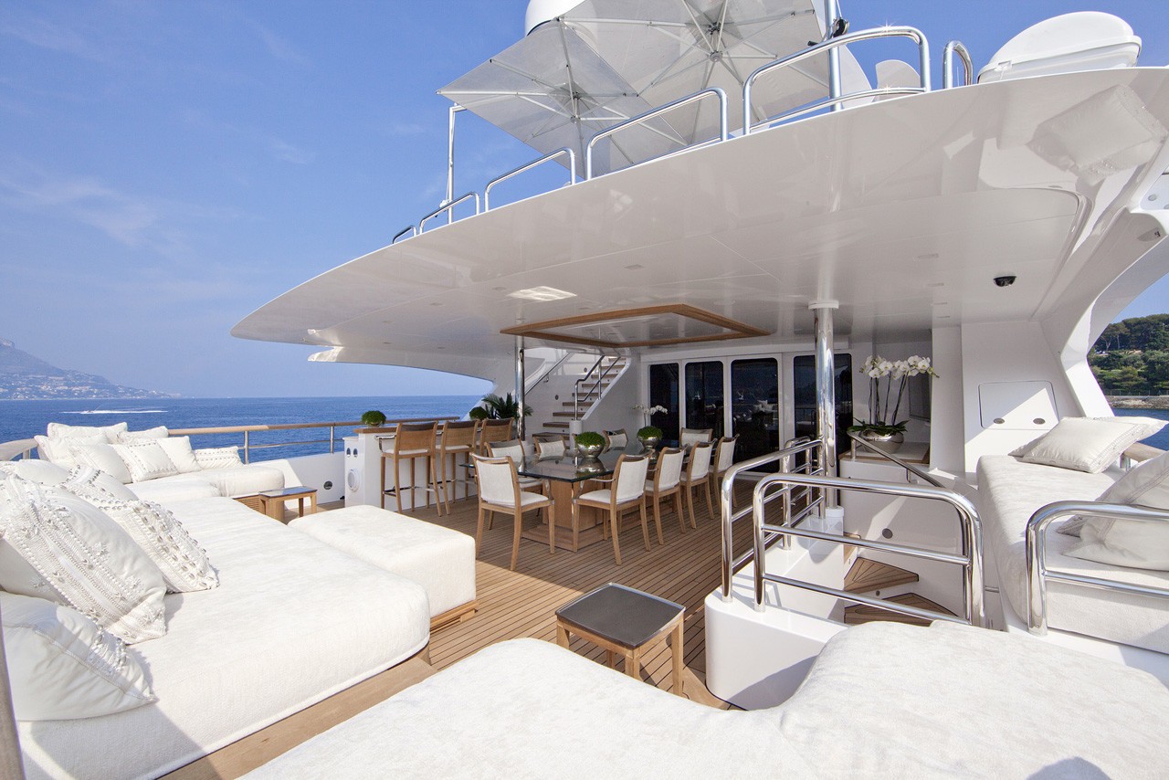 [46m-Yacht-WILD-ORCHID-I]-7324-150.jpg