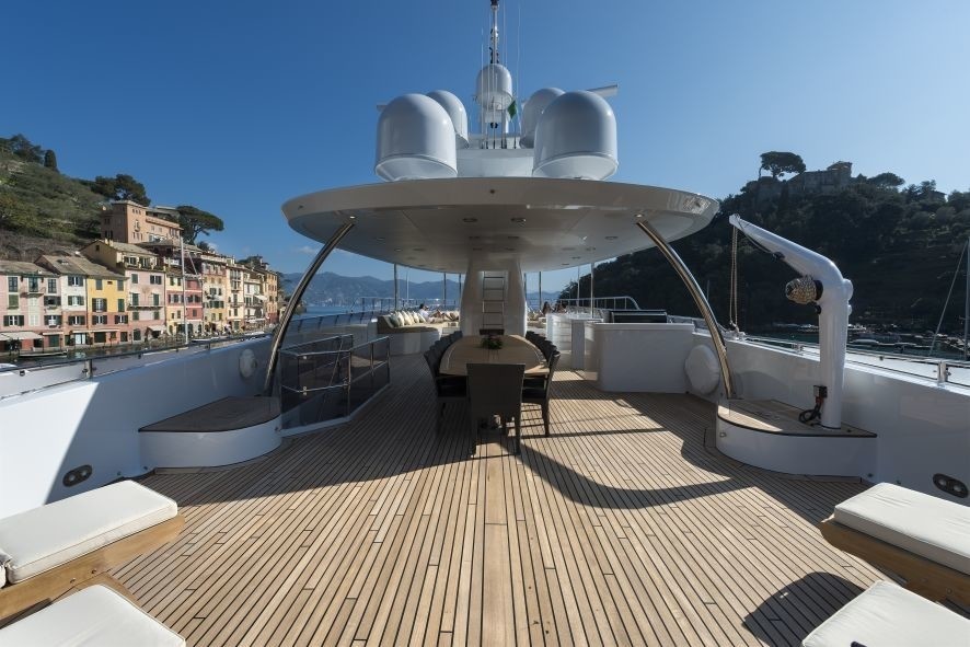 [56m-Yacht-THE-WELLESLEY]-7296-180.jpg