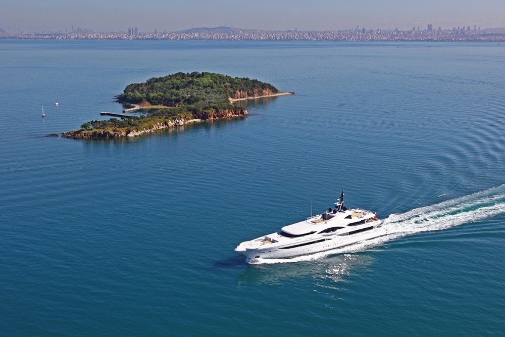 [73m-Yacht-VICKY]-7653-133.jpg